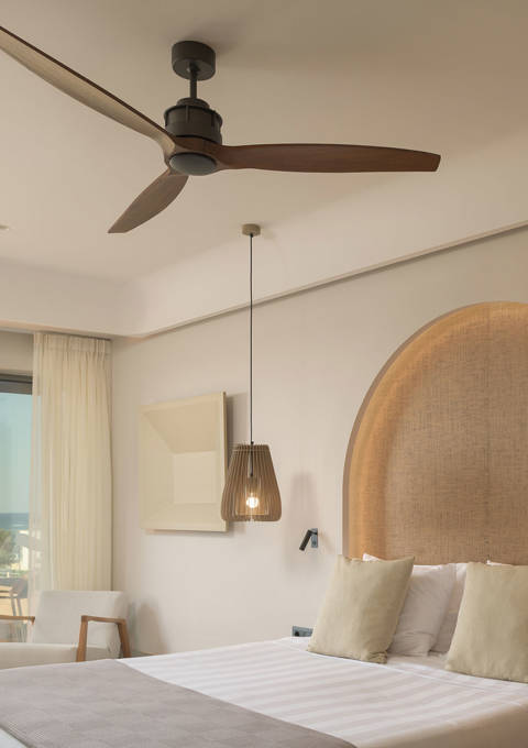 Junior-Suite-Sea-View-1.jpg