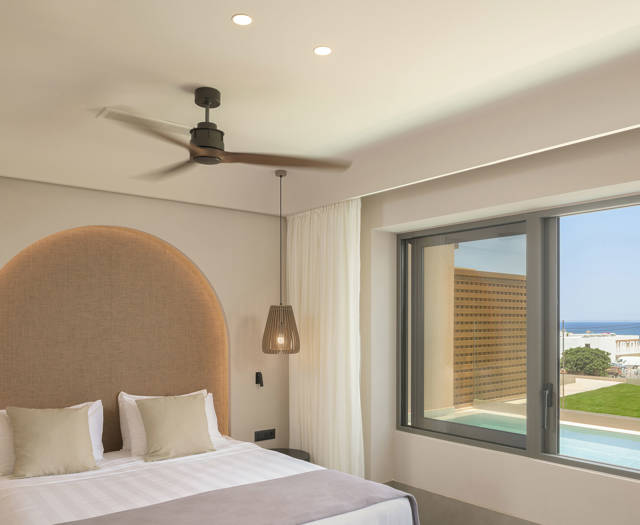 One-Bedroom-Suite-Private-Pool-Sea-View-9.jpg