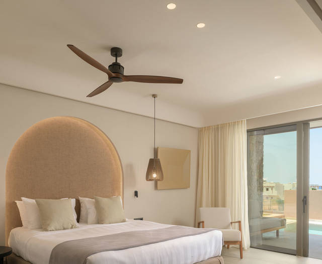 Junior-Suite-Private-Pool-Sea-View-5.jpg