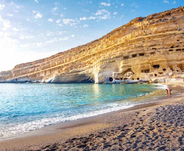paralos-hospitality-matala.jpg